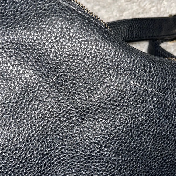 🚨 BCBG CROSSBODY BAG - Picture 6 of 8